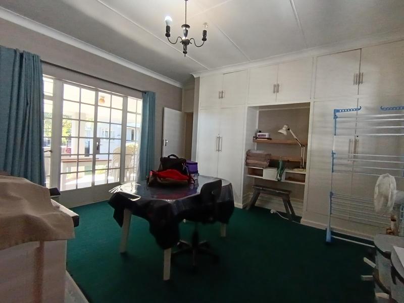 5 Bedroom Property for Sale in Bergsig Eastern Cape